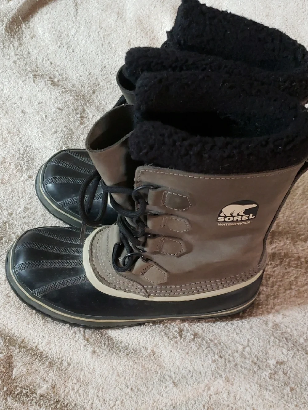 Sorel Joan Of Arctic Woman's Black and Grey Waterproof Winter Boot - Picture 3 of 8